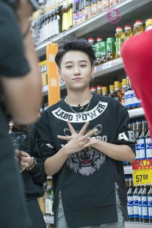  合体|陈伟霆、范丞丞、欧阳娜娜、刘雨昕合体参加真人秀，杨幂疑似加盟