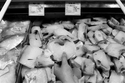 口感|日本最奇葩美食,吃之前必须要求穿尿不湿,食客口感一百分