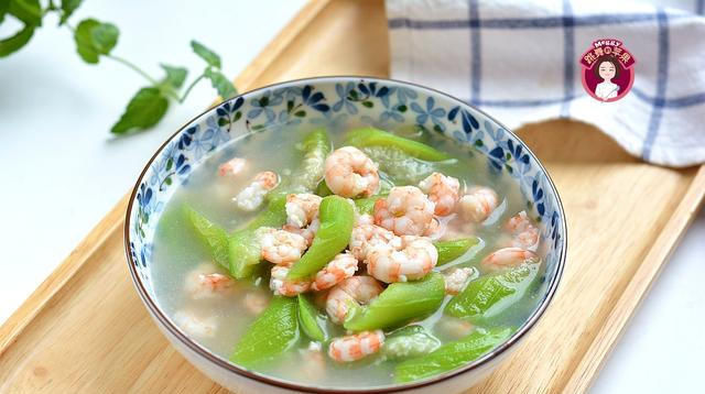  白萝卜|适合三伏天的2道爽口汤，自带鲜甜，除了盐，其它调料都是多余的