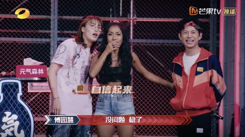 满屏|满屏都是行走的荷尔蒙，这群热血少年我太可了