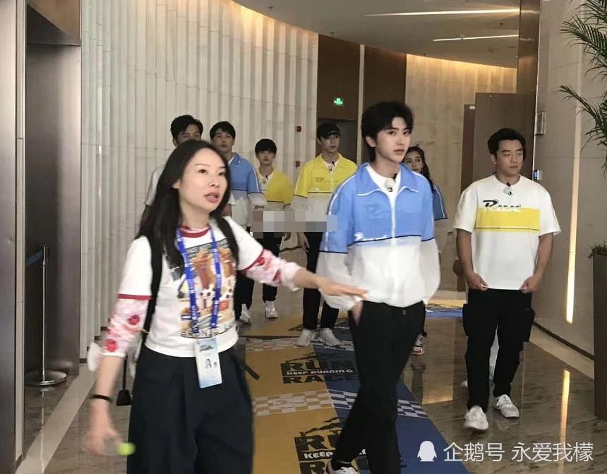  嘉宾|《奔跑吧》迎来年纪最小的女嘉宾，蔡徐坤陈立农惊喜同台！