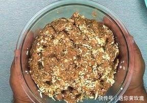 成肉|巴基斯坦传统羊肉串做法!把羊肉搅拌成肉泥再穿成串,太香了