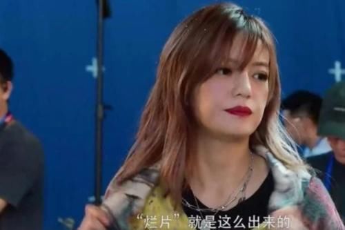  赵薇|郑恺当年去赵薇剧组试戏，她当场喊出5个字，郑恺都愣住了！