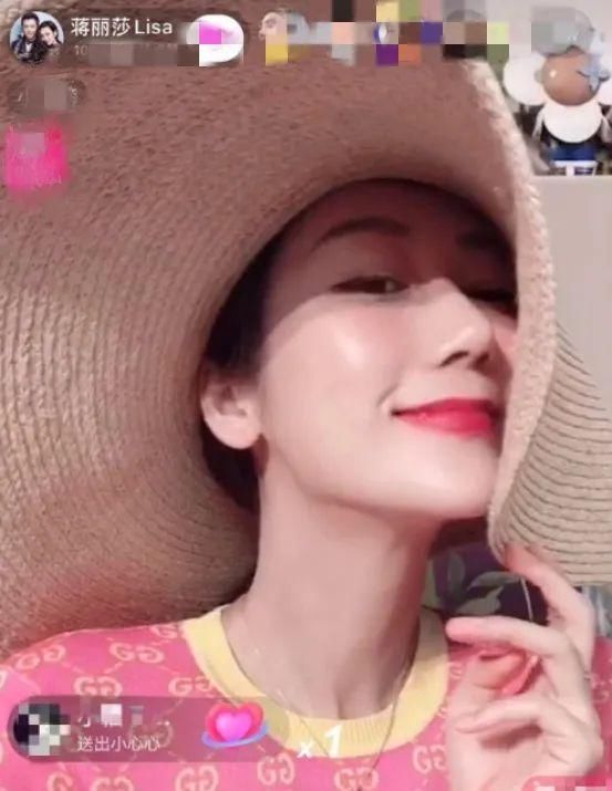 租金|陈浩民难扛14万豪宅租金，带4子女搬回旧屋，老婆也直播讨生活