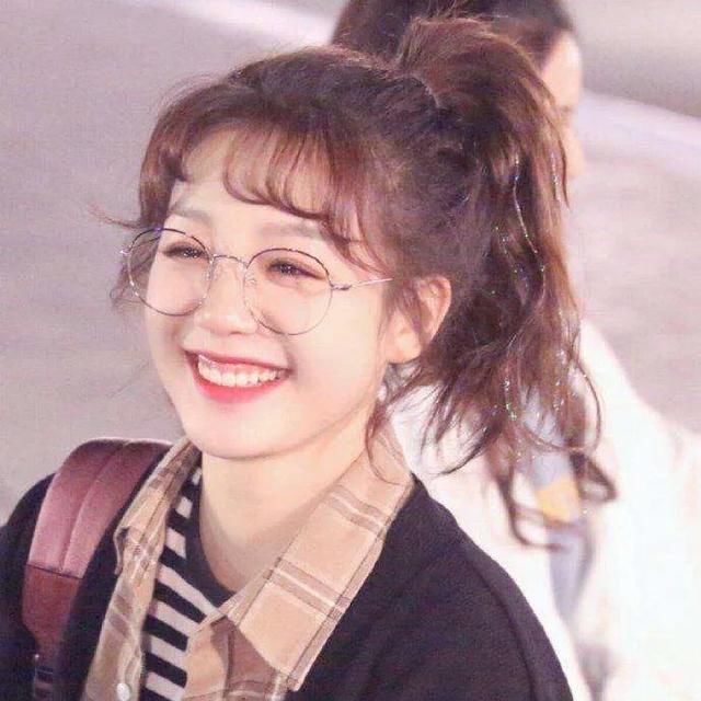  徐梦洁|徐梦洁INS称喘不过气，疑因解散后发展不好，杨超越等人如何呢