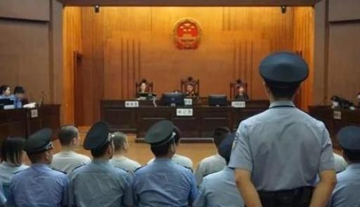  废井|杀人后抛尸废井，砍伤村支书身背30多项罪名，被判死刑立即执行