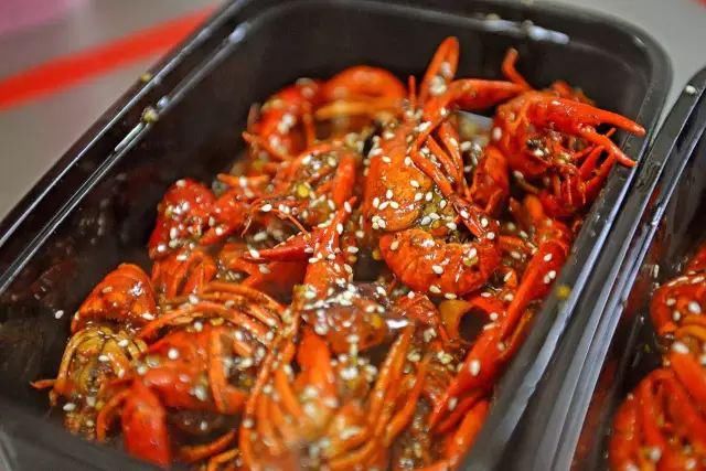  菠萝|《2020最新小龙虾地图》.zip