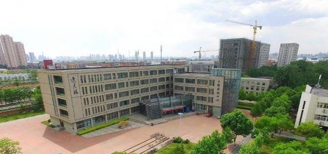  二本|我国“很佛系”的二本，名字听着像专科，专业实力却领先全国高校！