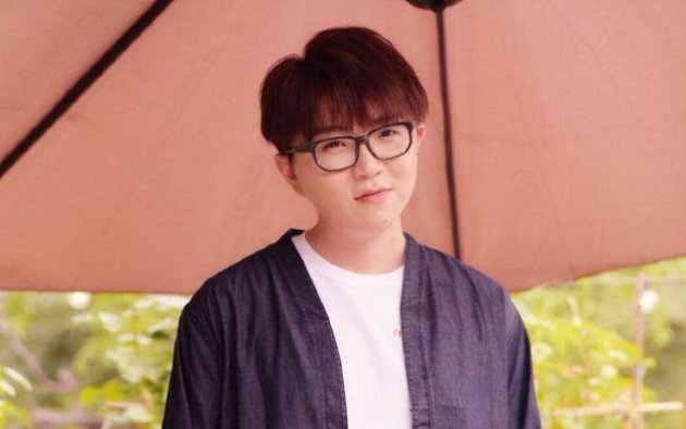 顺眼|李荣浩看华晨宇不顺眼华晨宇却点评称毛不易每一首歌都不过关