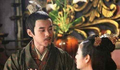  皇帝|皇帝让美人侍寝，美人表示身体不适，结果直接挽救一个朝代