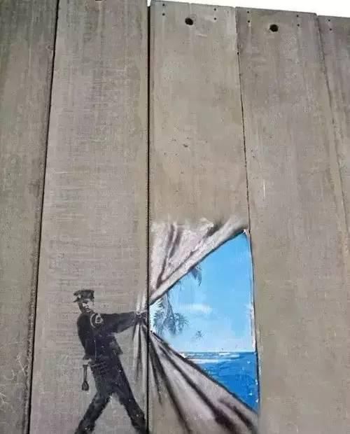 头疼|最让警方头疼的画家：偷偷把自己的作品带进卢浮宫，展览8天才被发现...