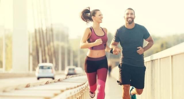  降低尿酸|他是“健康达人”，尿酸为何超标？医生：你自己的“作”