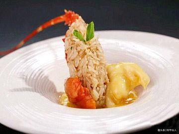  金汁|美食推荐：干锅飘香鸡、泡椒鲜鱿花、金汁龙虾球配泰香饭制作方法