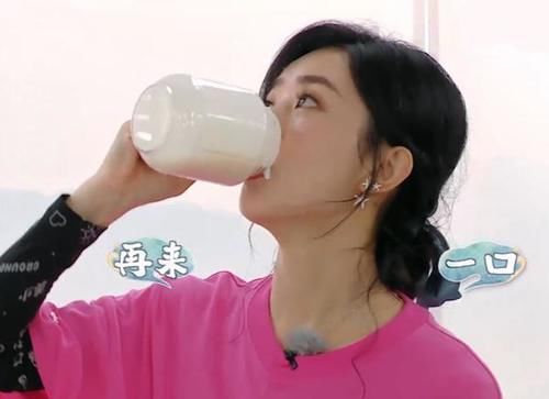  坏桃|赵丽颖以身试法“坏桃不能吃”，只坏了一点的水果，只能扔掉吗？