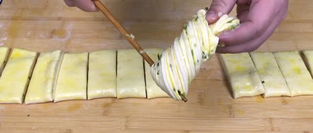  蓬松|花卷的做法大全之一，教您最简单的方式，照样蓬松暄软层次分明