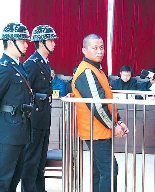 李振军|14年前的凶案：肉摊生意太好遭人捣乱，他一气之下12个人没了呼吸