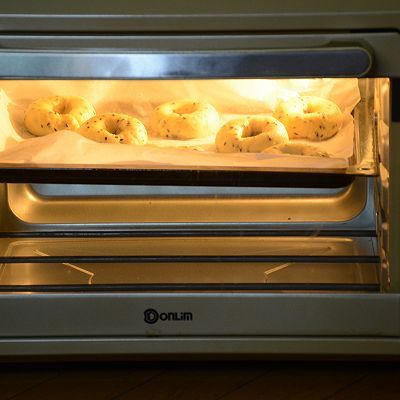  贝果|黑芝麻贝果三明治