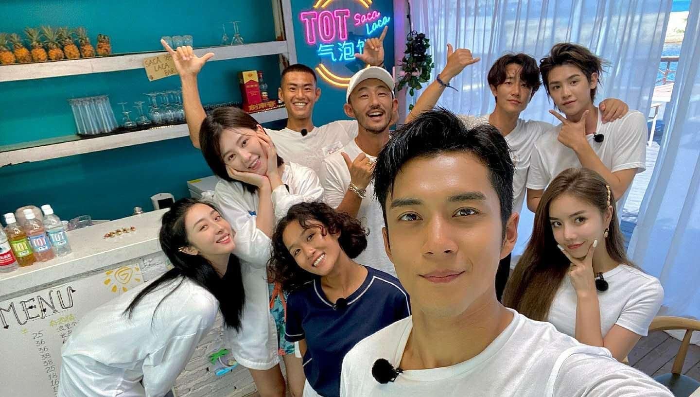  首期|开播就登热度榜，首期好评不断，这个夏天有点甜