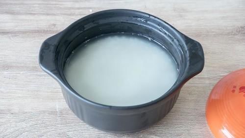  至少|最受欢迎的鸡翅做法，一口嫩滑一口酥香，至少两碗米饭打底，收藏