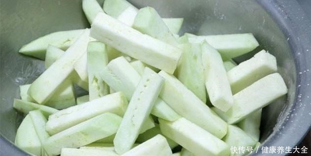 鱼香茄子|鱼香茄子,很多人都喜欢的一道菜,做法简单味道好,值得一试