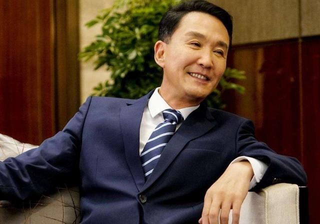  得知|《中餐厅》刚播，赵丽颖就传新剧消息，得知导演和男主：顶级配置