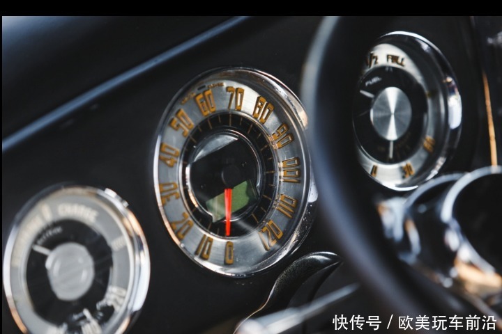  疯狂|退役美国军官的疯狂老爷车