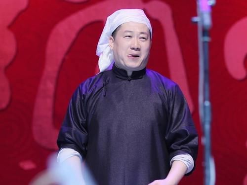  座位|张鹤伦抢师父座位、自诩基本功好，下一秒却被自己当场“打脸”