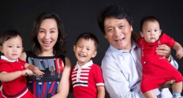  女主|19岁就和男友私奔，裸婚住地下室连生三胎，如今7部戏女主爆红