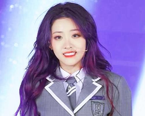  THE9|THE9投票选队长时，谁注意喻言是怎么投的？一看就是老好人了