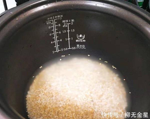 燕麦|风味，我家燕麦从未离开过，加些食物，营养美味，一家人都爱吃