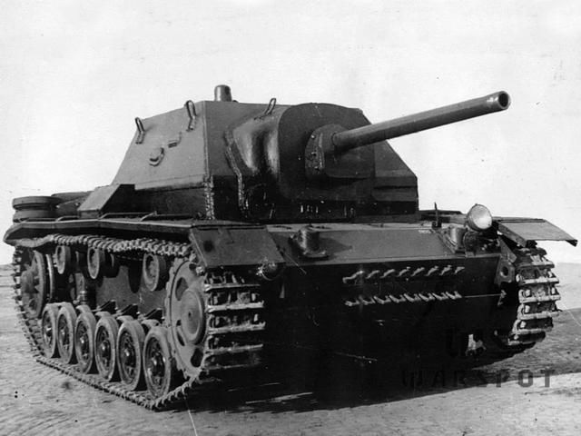  红军|战车溯源：红军巧手改造“苏德混血”的突击炮