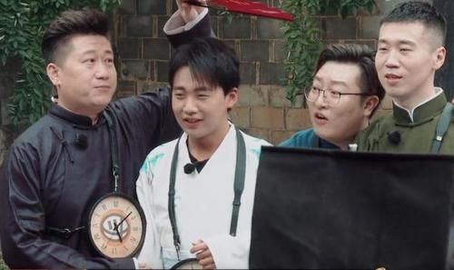  缺席|新一期《德云斗笑社》岳云鹏和刘筱亭缺席，为何？细节见证人品