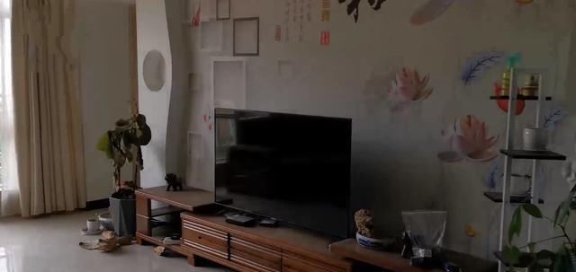 男子|男子潜入前女友家将其现任杀害, 女子: 凌晨三点发现他站在床边!