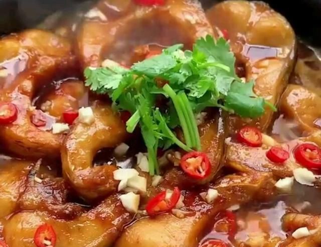  老幼|懒人版红烧鱼块做法简单，营养丰富，老幼皆宜