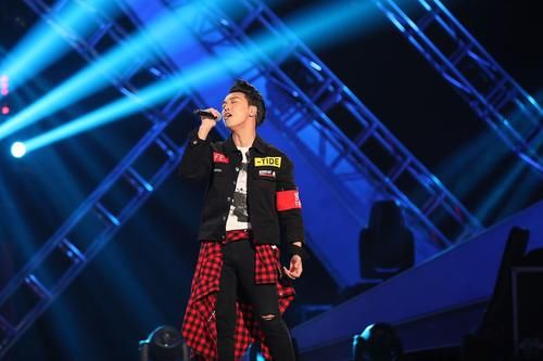  世界|当年汪峰亲手把他淘汰，他却满世界开演唱会，网友：好尴尬