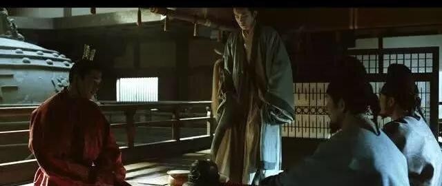 时辰|《长安十二时辰》中,太子煎茶时为什么要将茶饼烤一下?