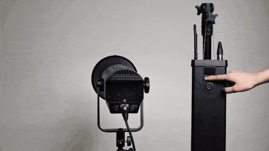  拍摄|神牛VL300，一款专业视频拍摄常亮补光灯