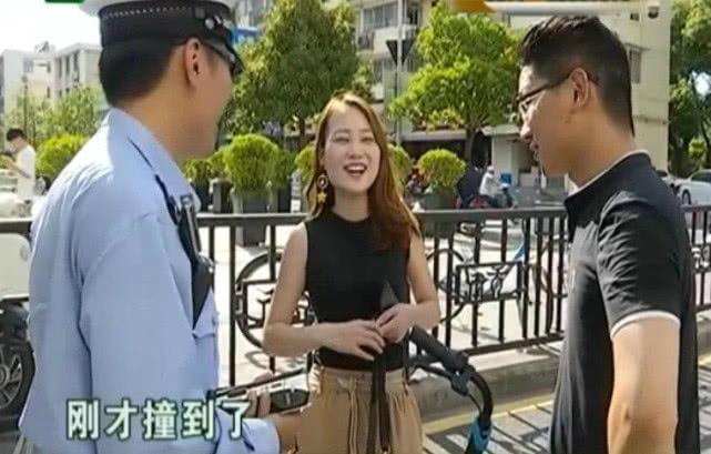 画面|没素质!18岁姑娘坐共享单车车筐上!画面辣眼睛!