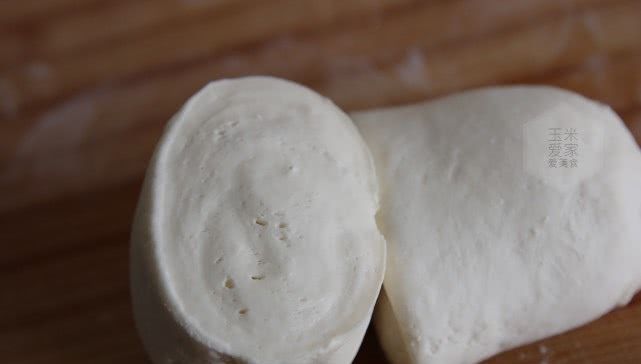 道放了多少|蒸包子馒头时,注意这七点,轻松解决发面回缩问题