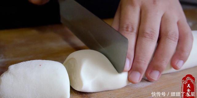 神奇|这个饼太神奇,轻轻一扯千丝万缕,脆的脆软的软,味道超棒