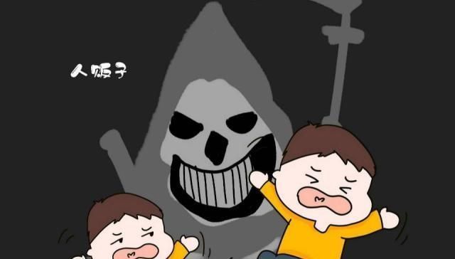 宝妈|宝妈背包当街被抢，不追抢匪却先抱紧女儿，事后想起不由得后怕