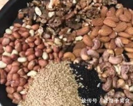 低筋面粉|苏式月饼,五仁月饼的做法,酥脆的外皮加上自制的馅料,味道好吃