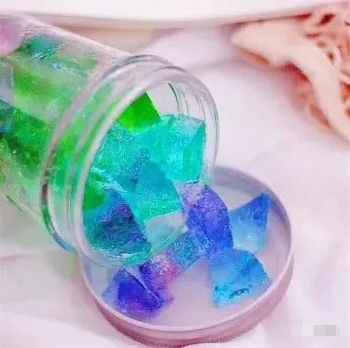 连女|激起“少女心”的小糖果,连女汉子都抵挡不住,吃完还能有体香呢