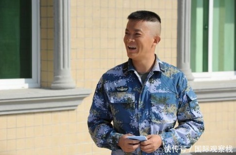 揭下|郭敬明被怼,李成儒毒舌,爆火的《演员请就位》,被他揭下遮羞布