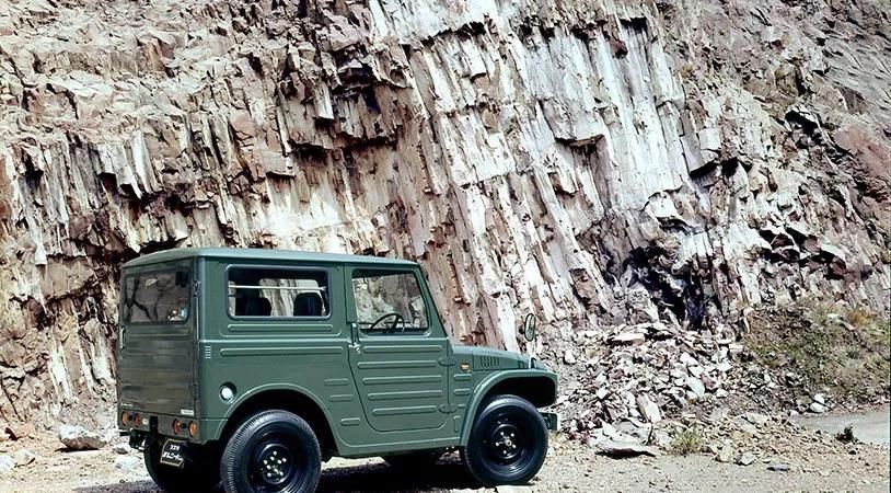 手握|手握30万,你愿为情怀买单吗?评第四代吉姆尼