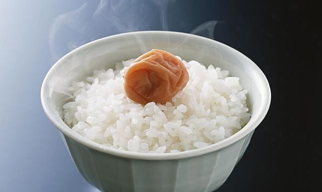  大米中|吃米饭会引起糖尿病吗？糖尿病人能吃米饭吗？本文告诉你答案