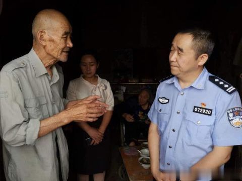 金桥|驻马店的金桥派出所：民警走访促和谐