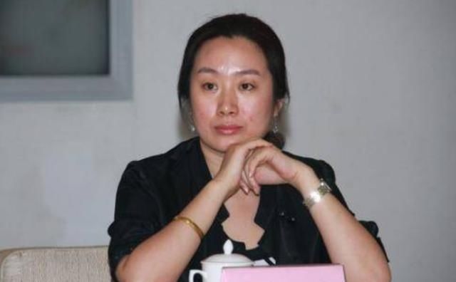 担任|陈临春担任2021年春晚总导演,曾参与春晚主持人选拔,另有俩副导