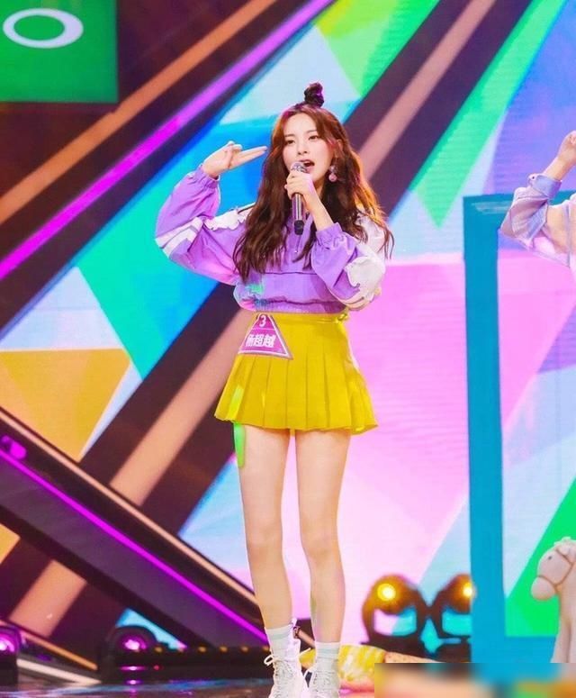  唱歌|跳舞不行，唱歌跑调的杨超越，却在演戏方面实现了突破