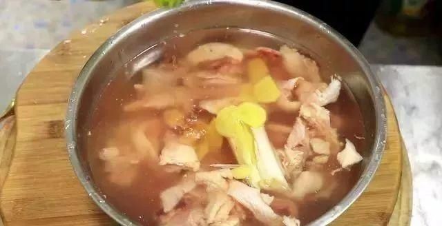  煸炒|教你煸炒鸡正宗做法，只需简单几步，比饭店做的都好吃